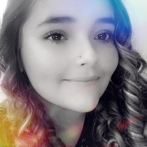 Meet your Posher, Jade